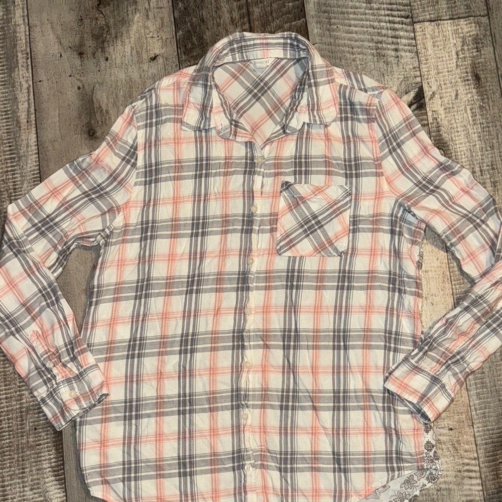 Aeropostale Pink and Gray Button Down Shirt Relaxed Fit-size M